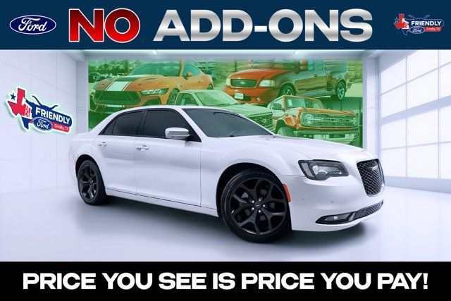 Used 2023 Chrysler 300
