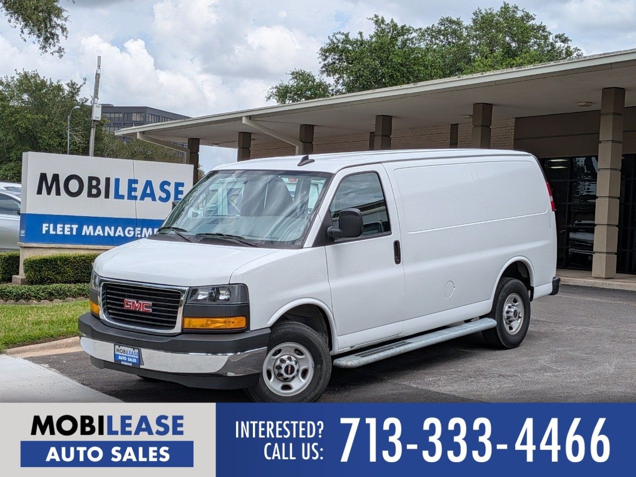 2024 GMC Savana 2500's photo