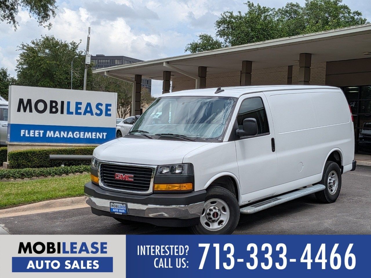 2024 GMC Savana 2500's photo