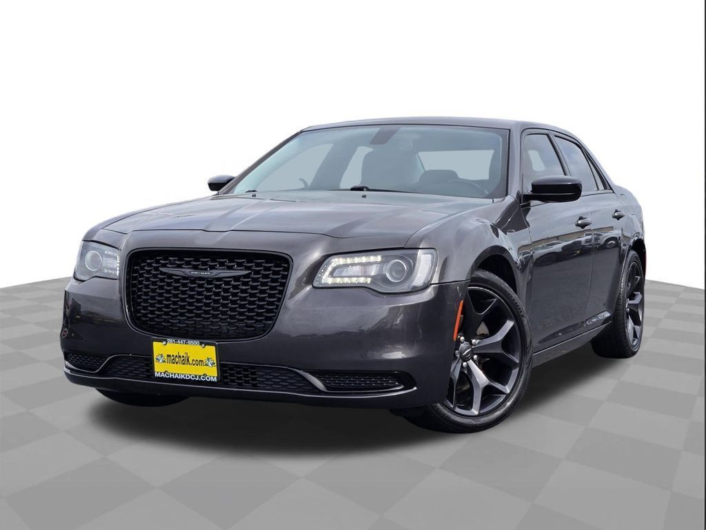Used 2021 Chrysler 300