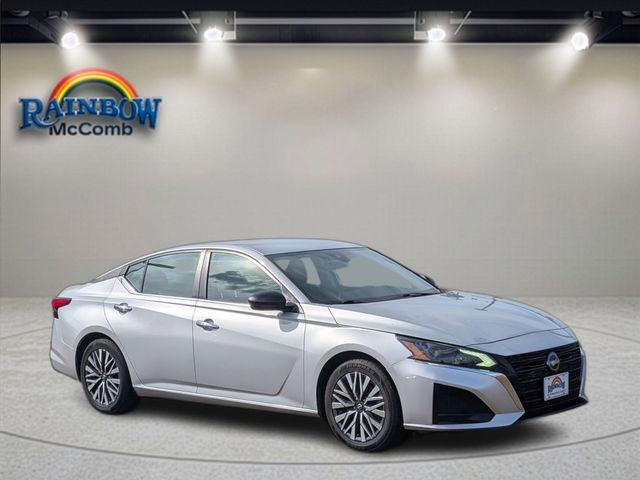 Used 2024 Nissan Altima