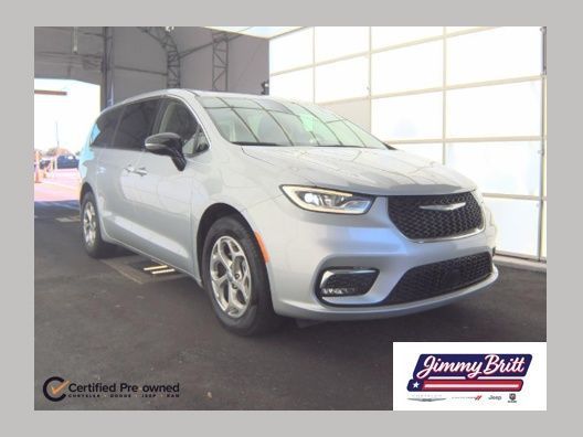 Used 2024 Chrysler Pacifica