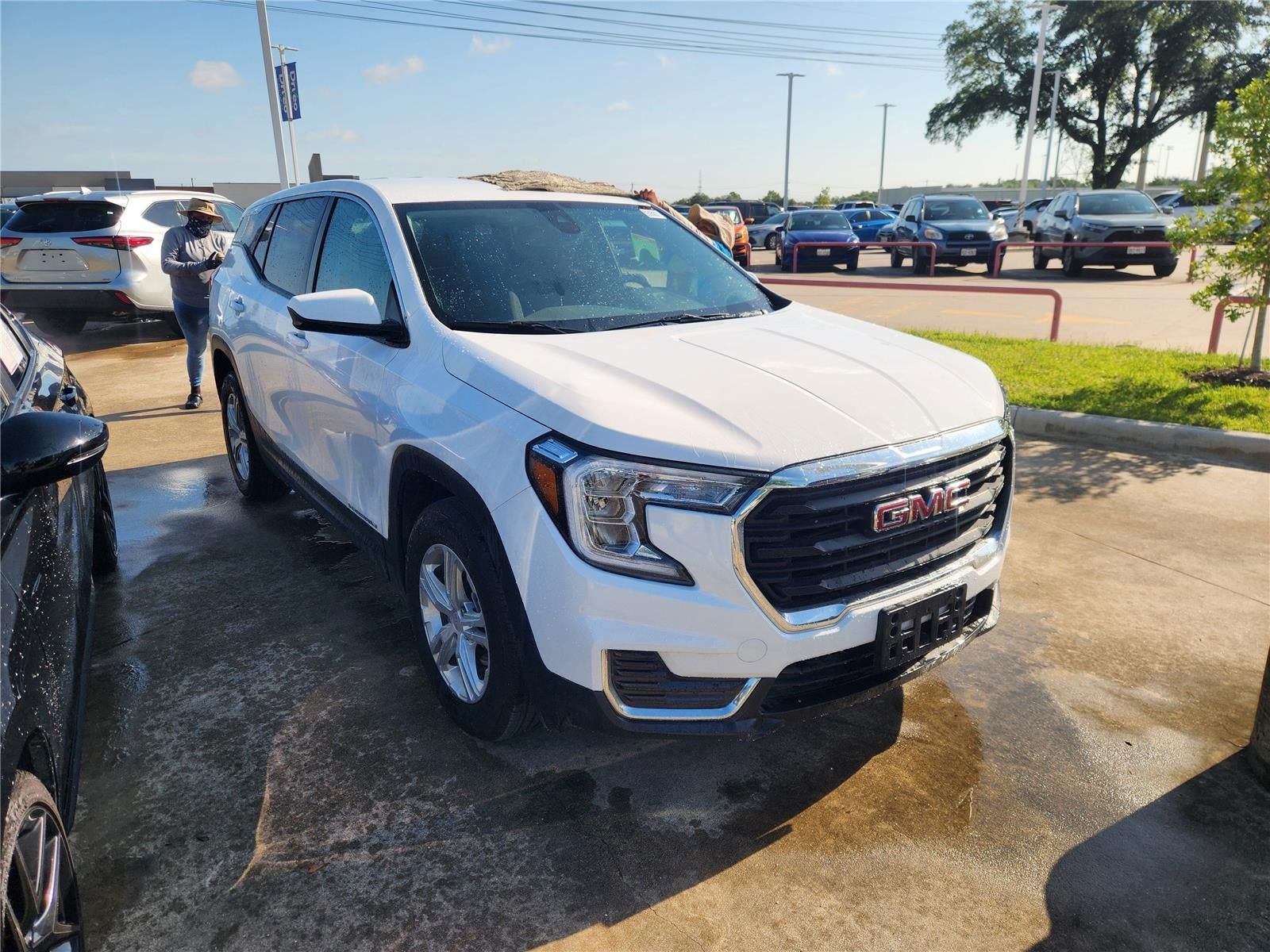 Used 2024 GMC Terrain