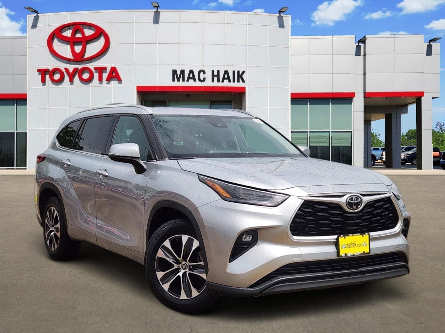 Used 2022 Toyota Highlander