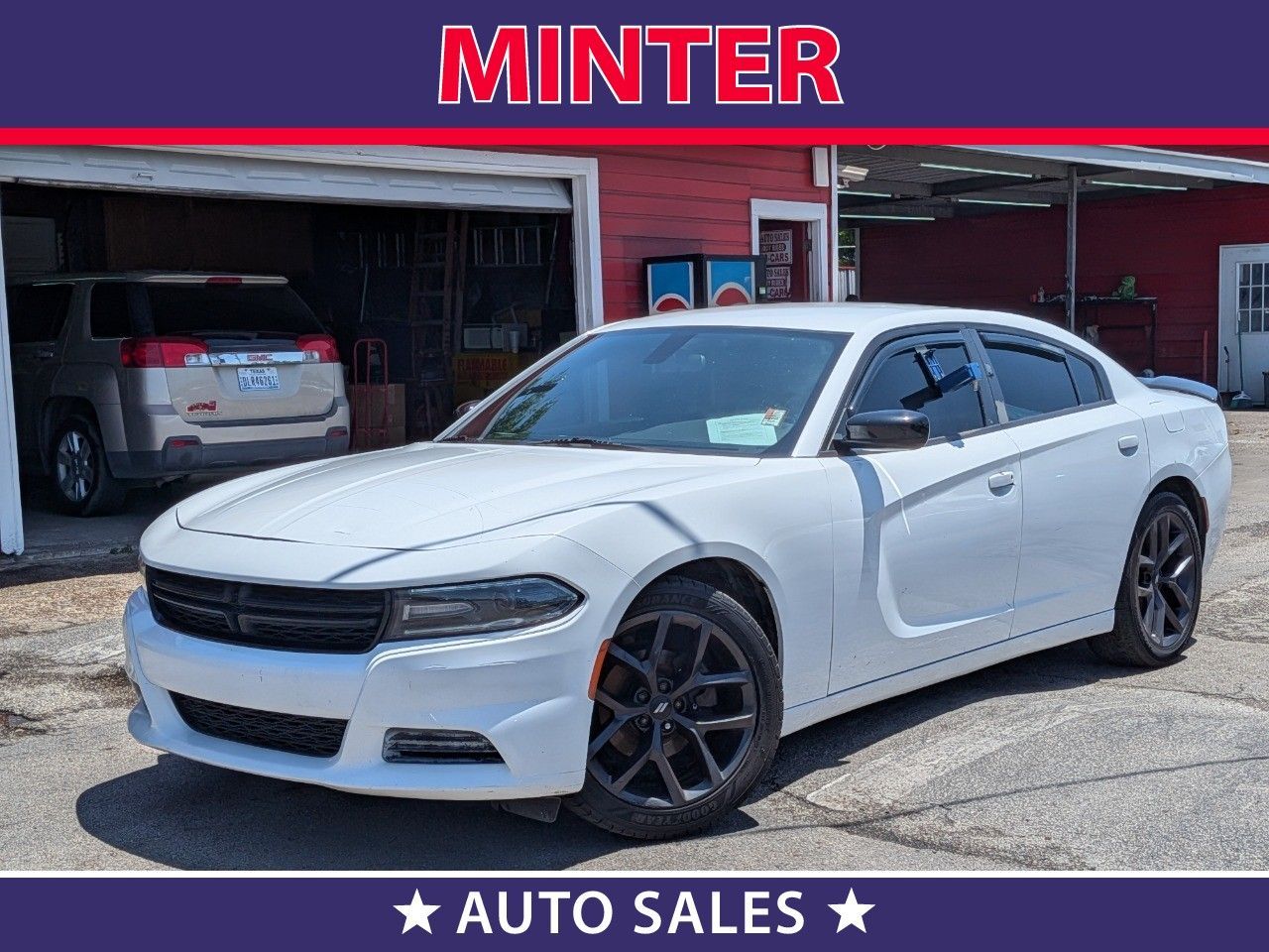 2019 Dodge Charger SXT's photo