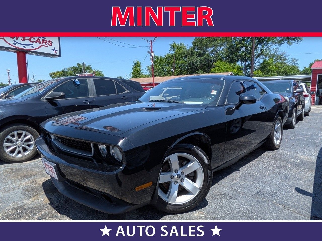 2013 Dodge Challenger SXT's photo