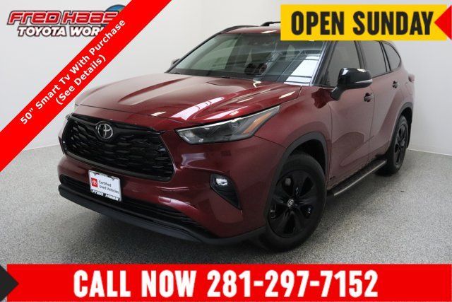 Used 2025 Toyota Highlander