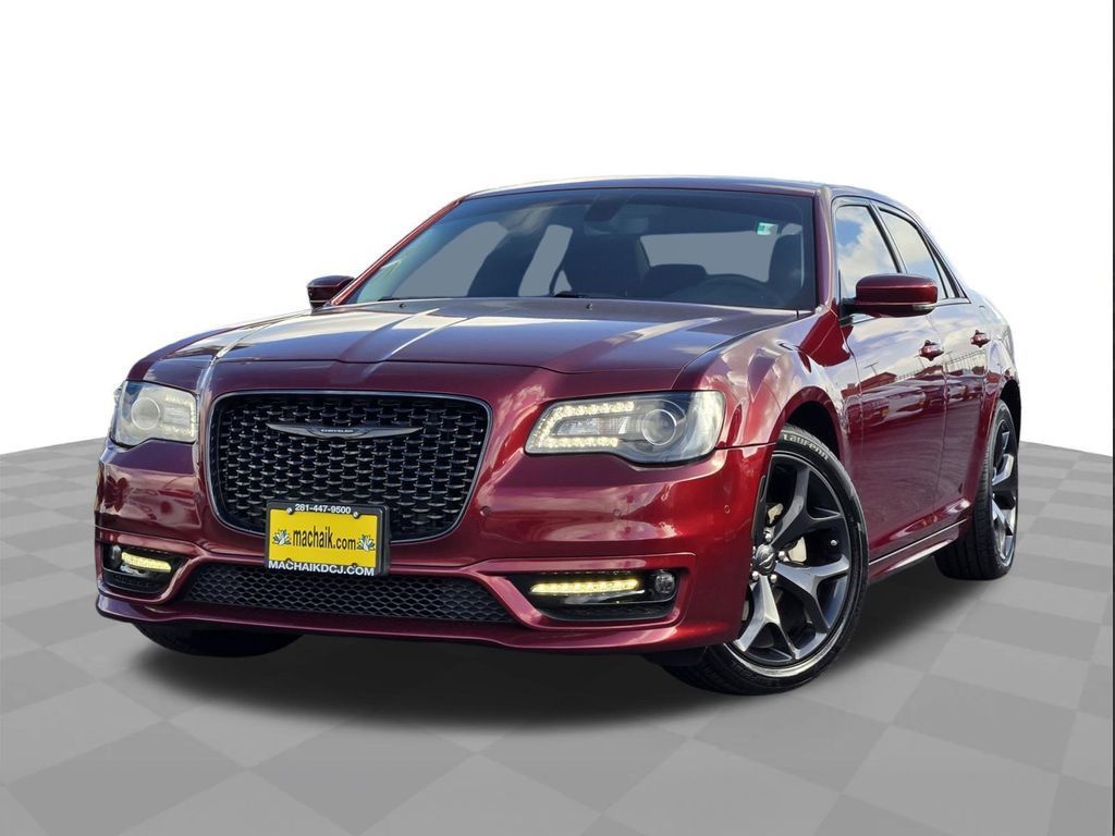 Used 2023 Chrysler 300