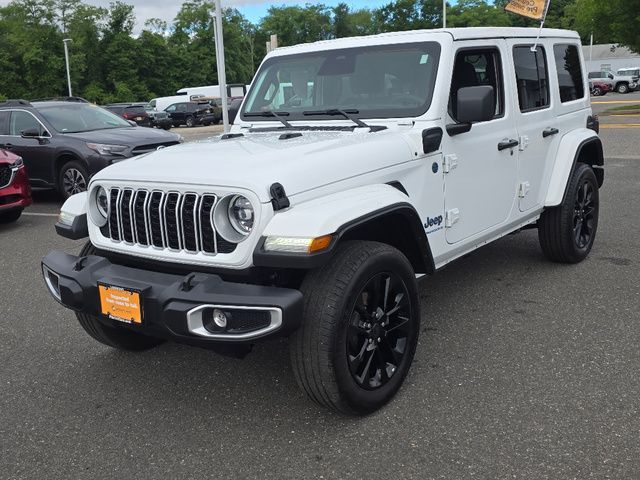 Used 2025 Jeep Wrangler