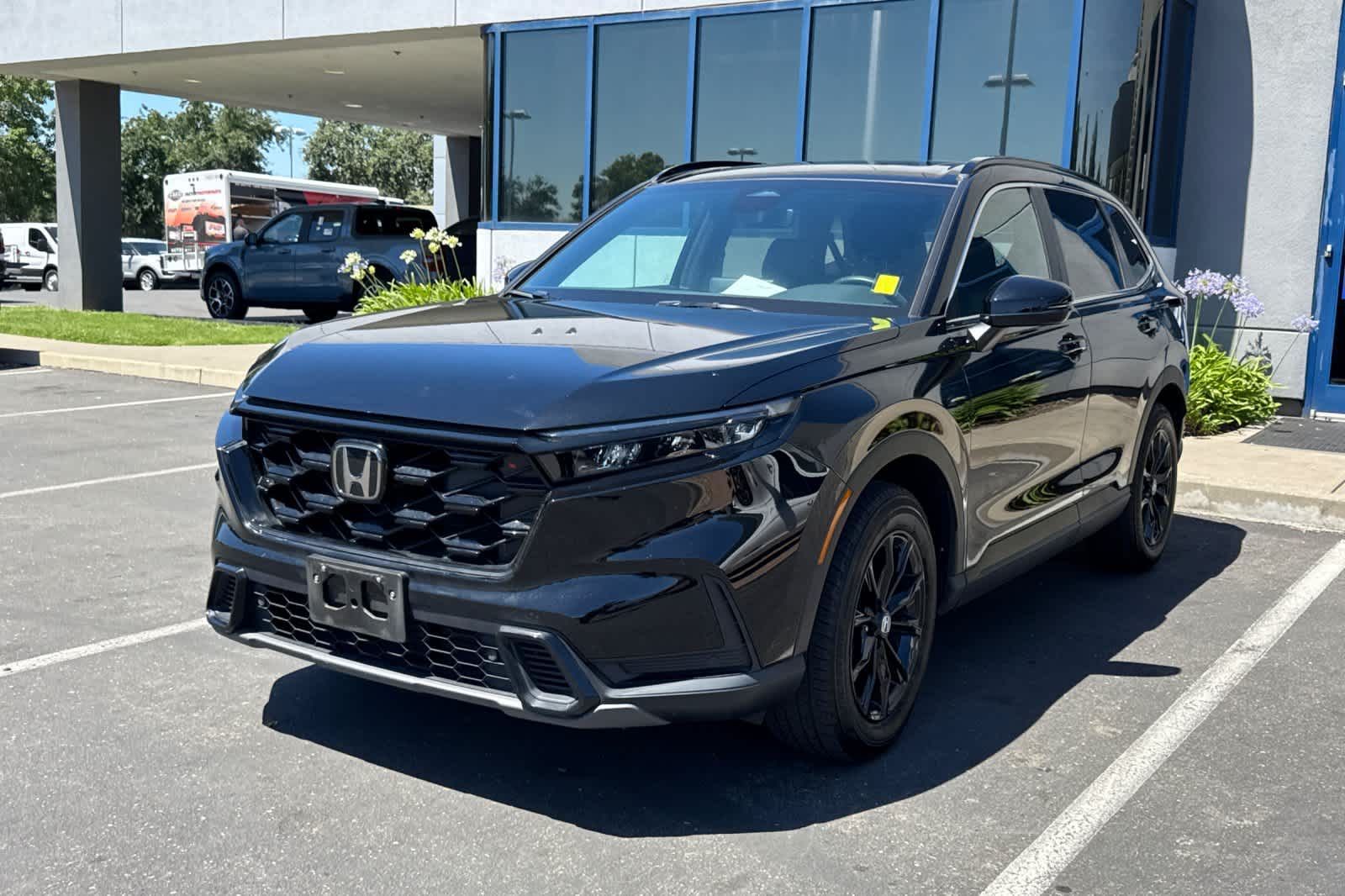Used 2025 Honda CR-V