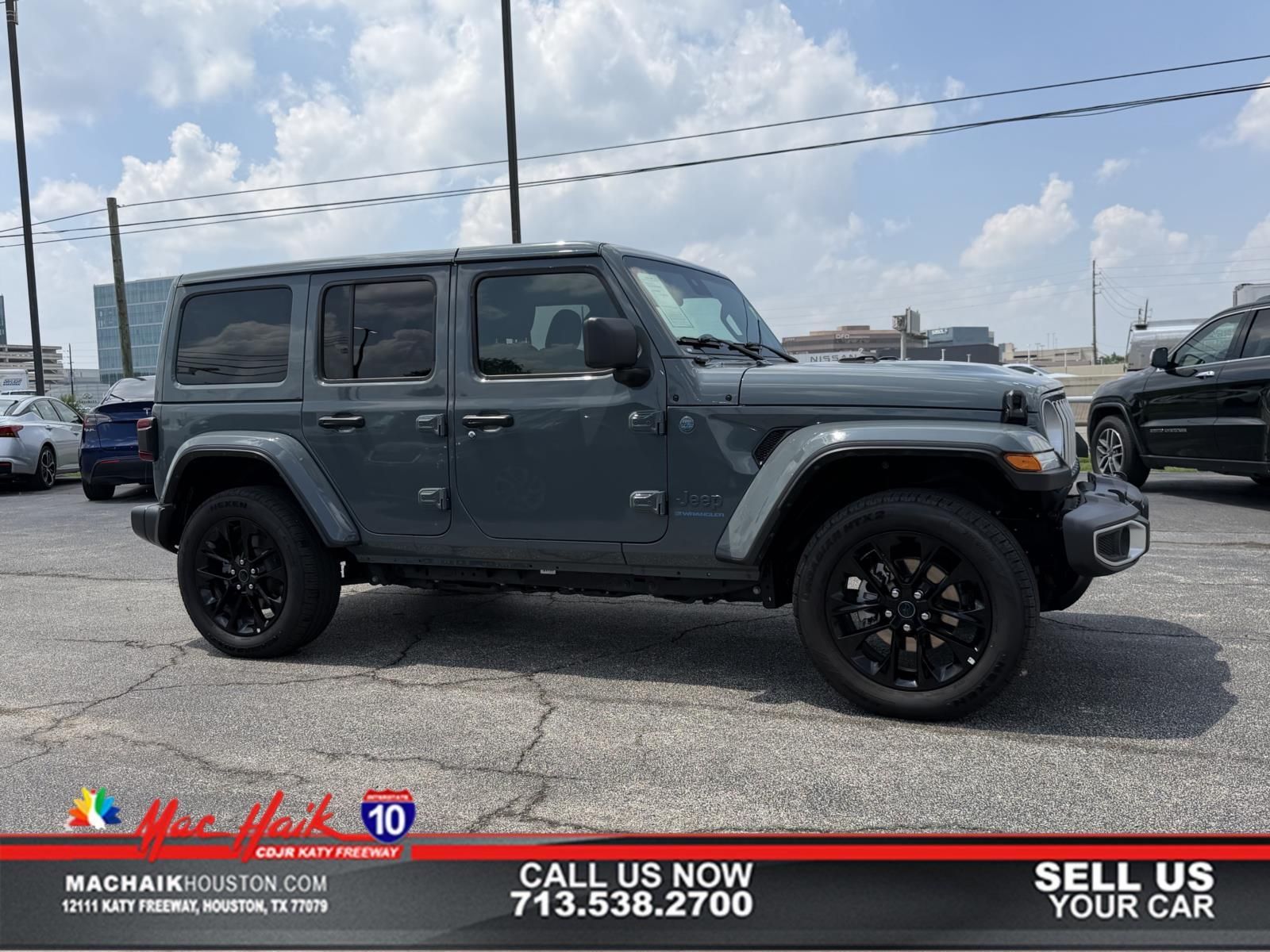 Used 2025 Jeep Wrangler