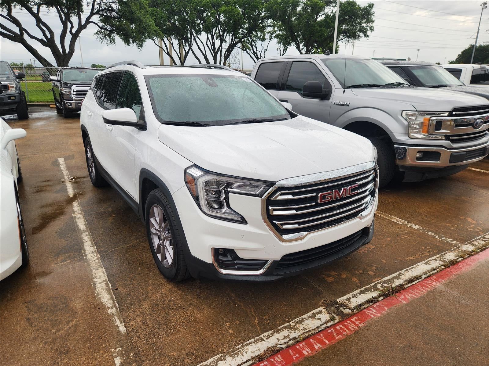 Used 2023 GMC Terrain