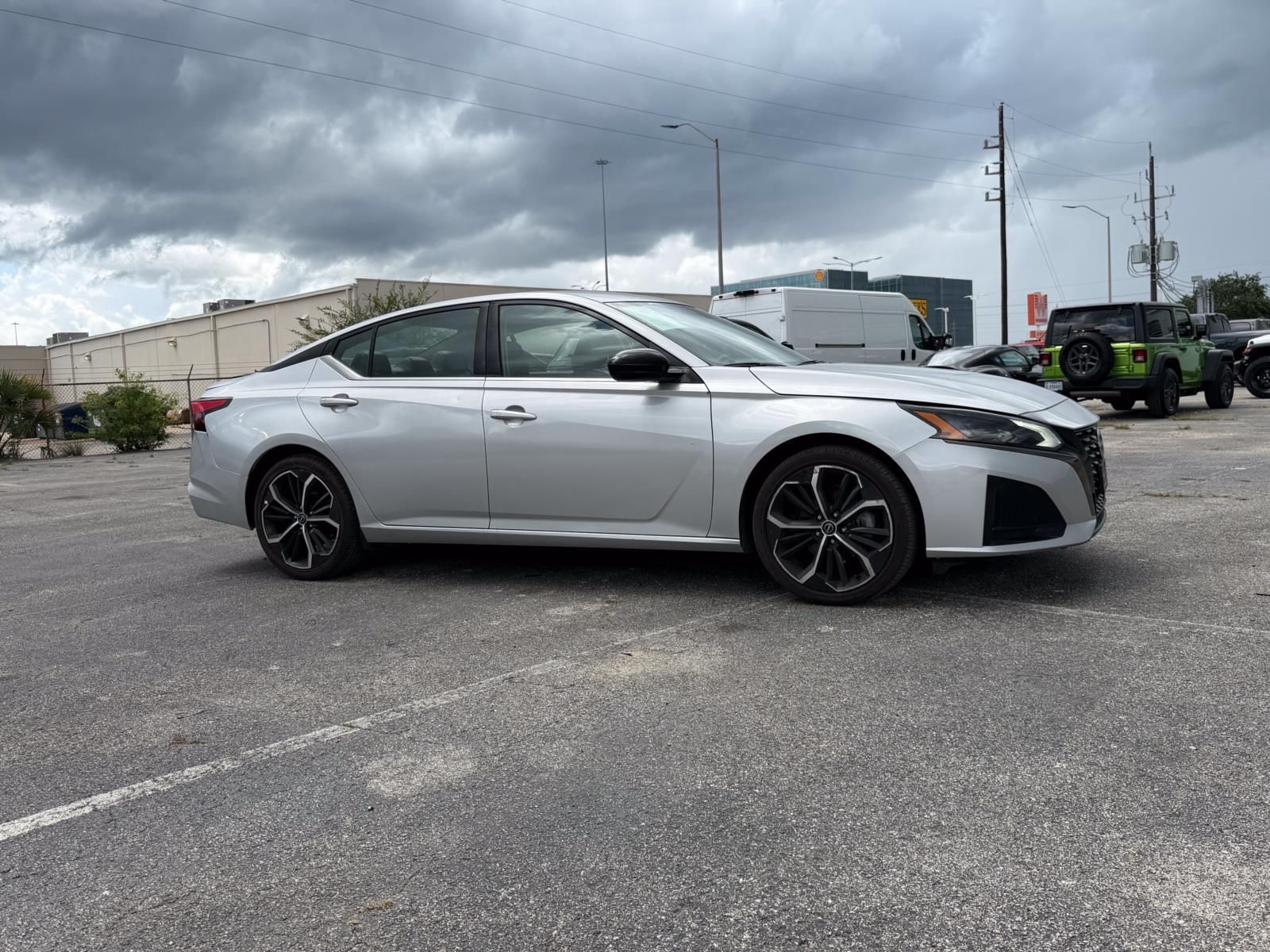 Used 2024 Nissan Altima