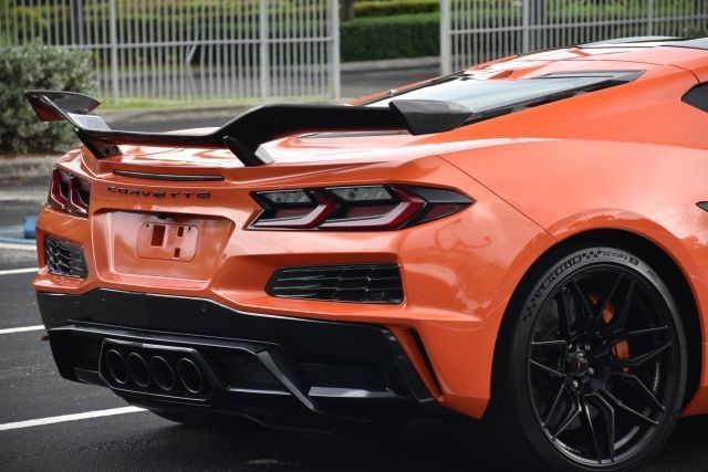 2025 Chevrolet Corvette 2LZ - Photo 14