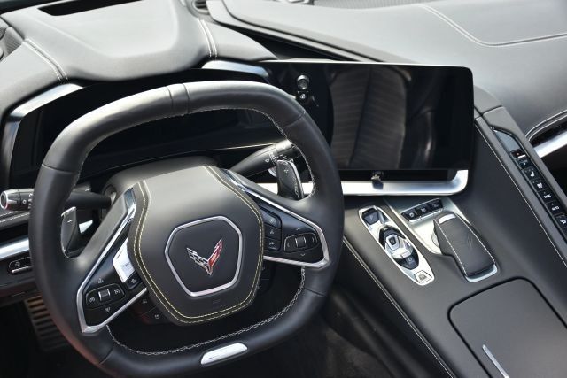 2025 Chevrolet Corvette 2LZ - Photo 23