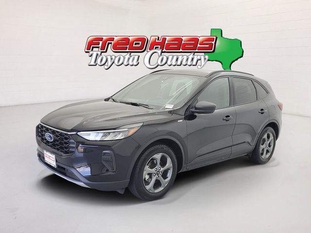 Used 2025 Ford Escape
