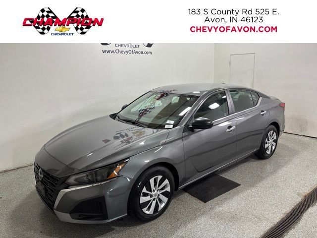 Used 2025 Nissan Altima