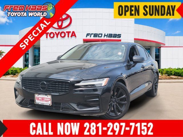 Used 2022 Volvo S60