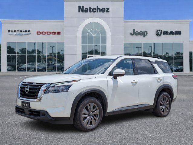 Used 2024 Nissan Pathfinder