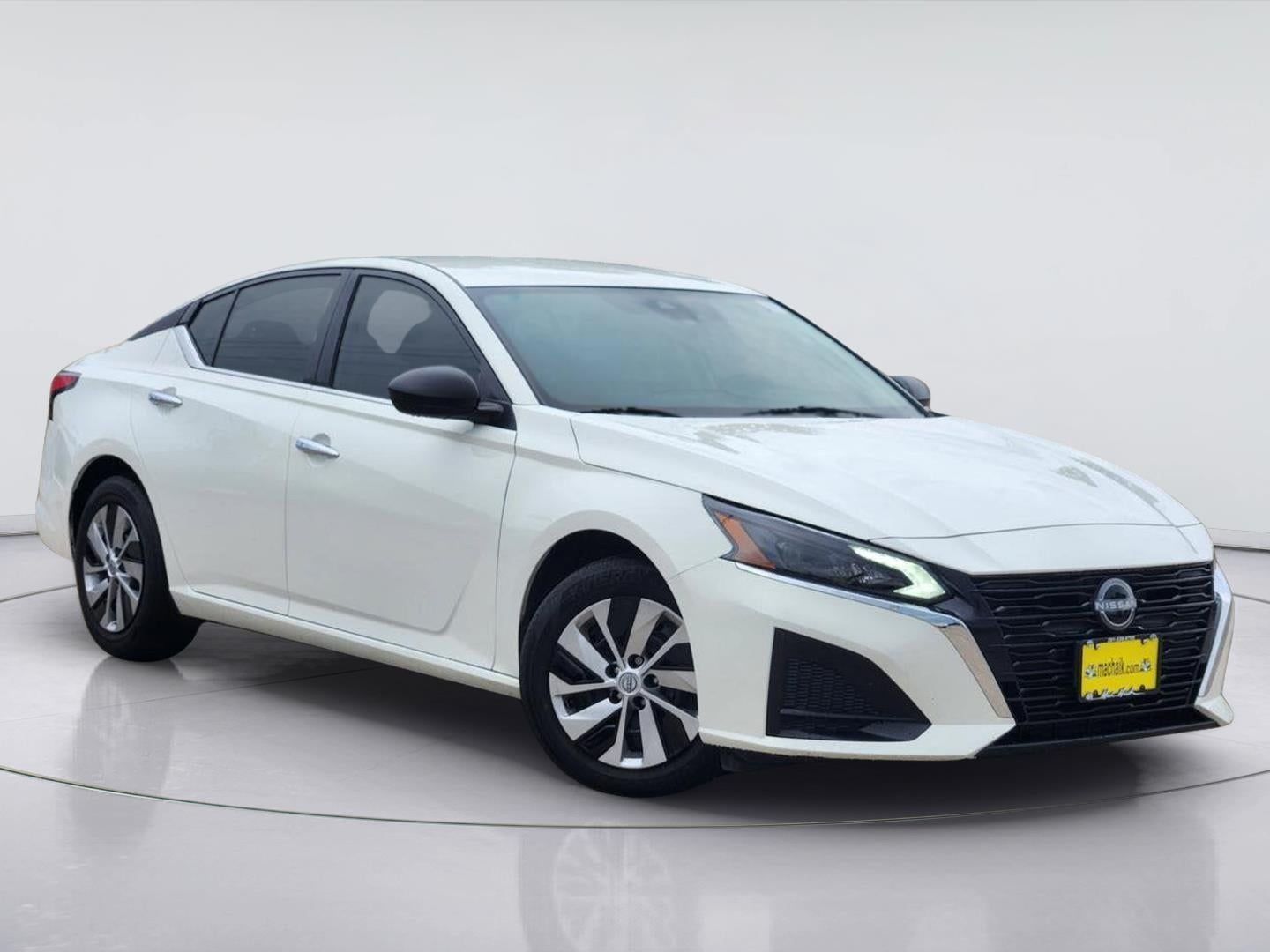 Used 2025 Nissan Altima