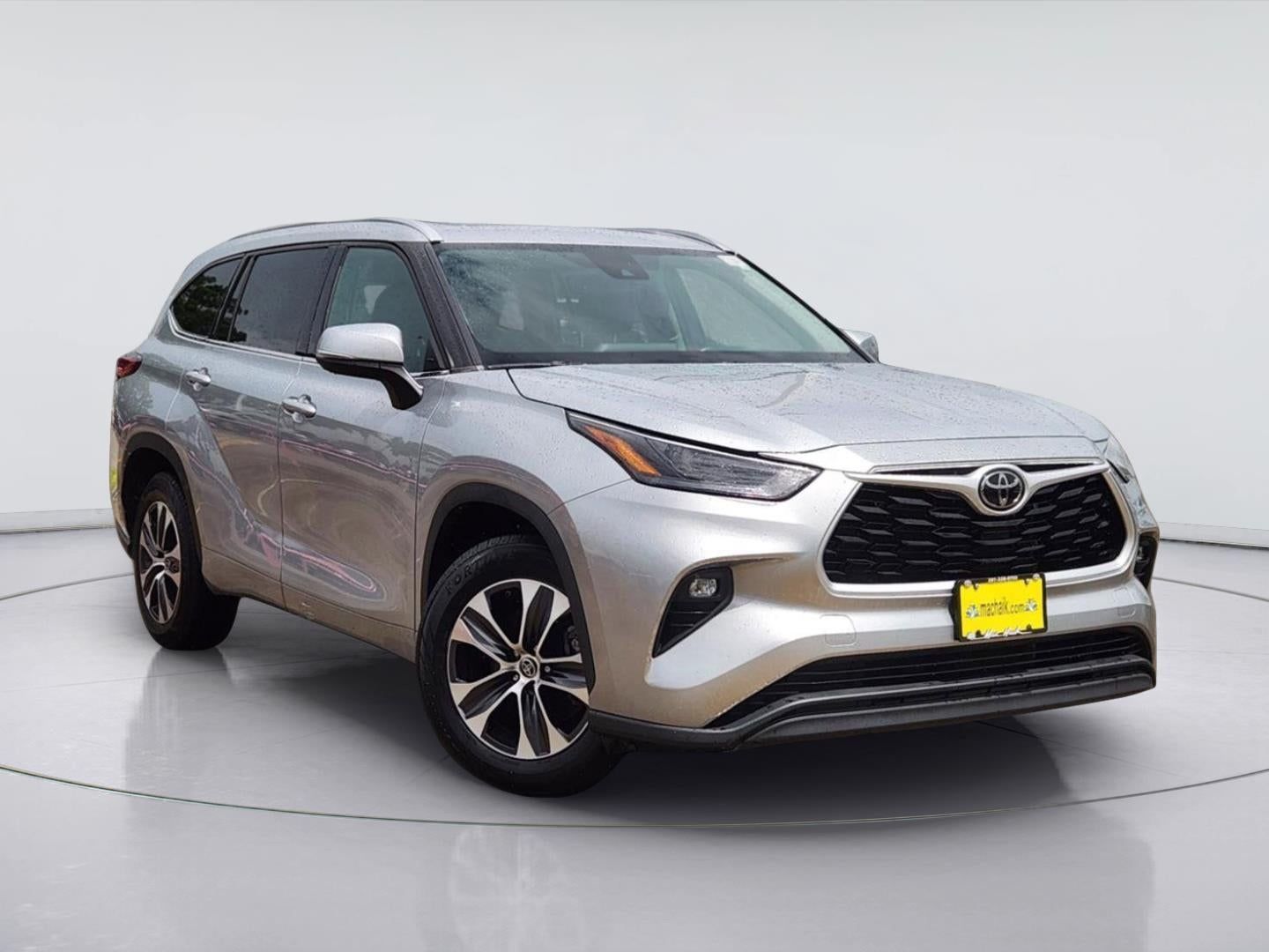 Used 2022 Toyota Highlander