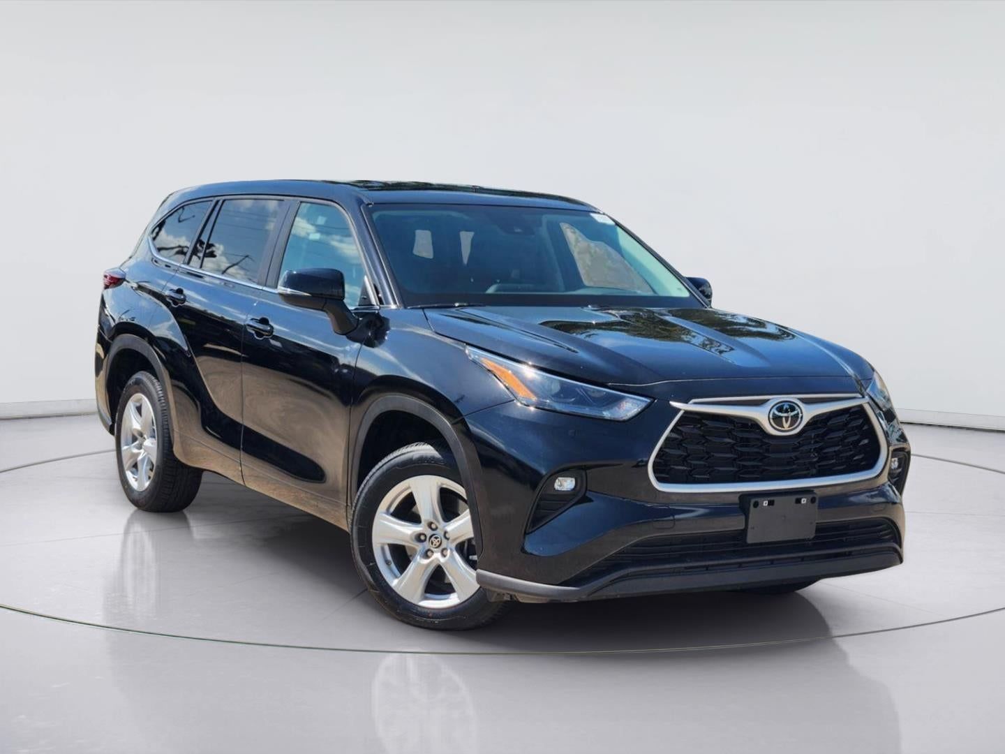 Used 2025 Toyota Highlander