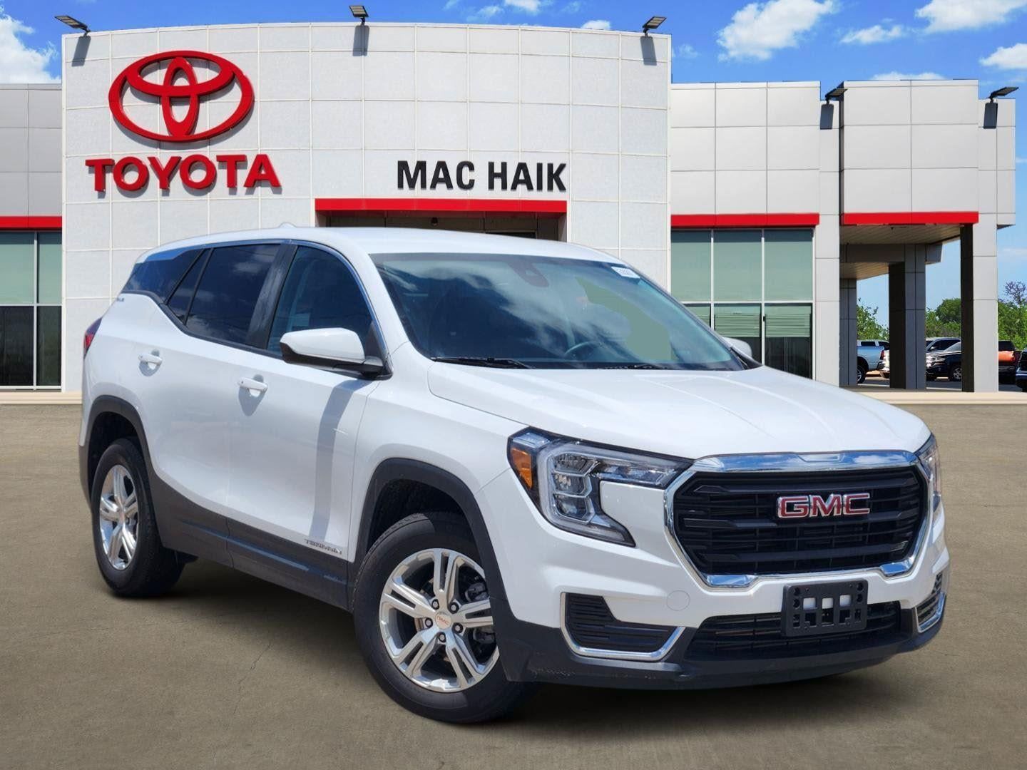 Used 2024 GMC Terrain
