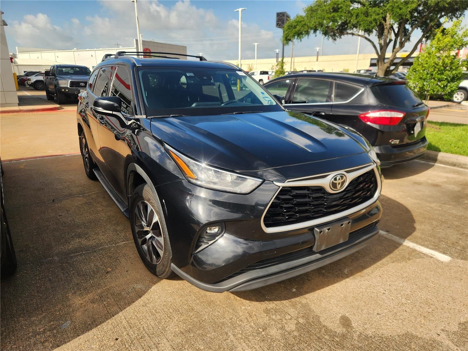 Used 2020 Toyota Highlander