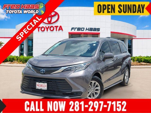 Used 2022 Toyota Sienna