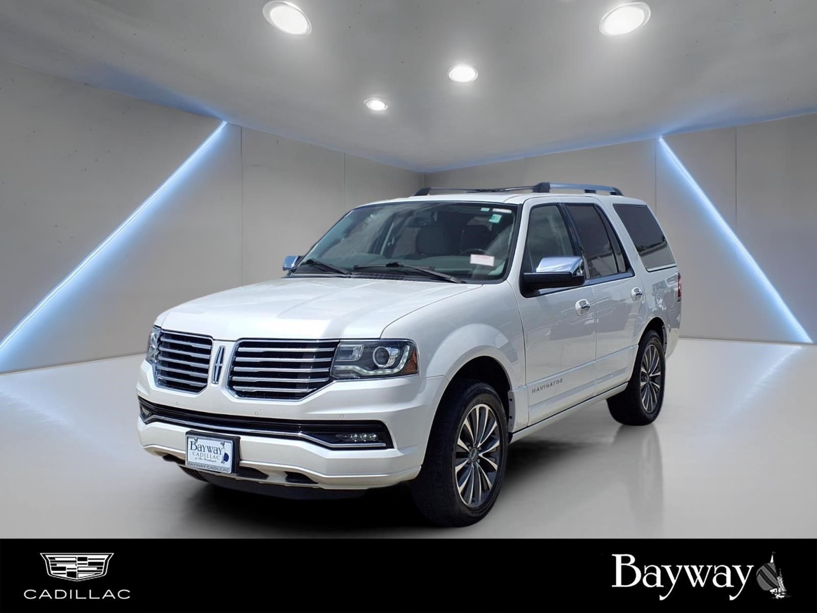 Used 2017 LINCOLN Navigator