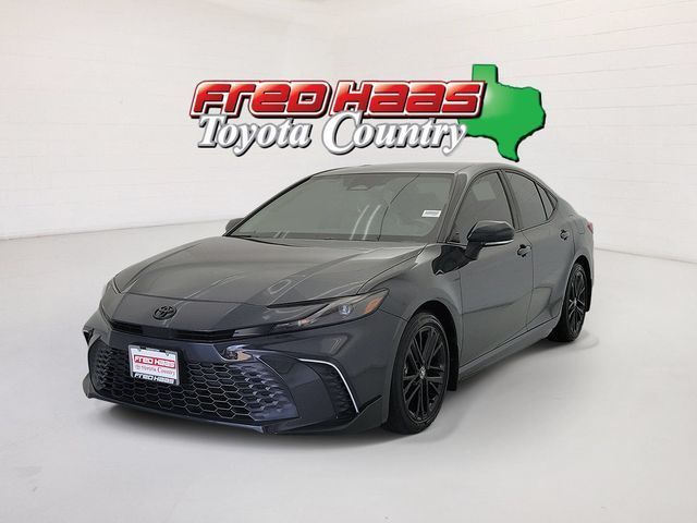 Used 2025 Toyota Camry