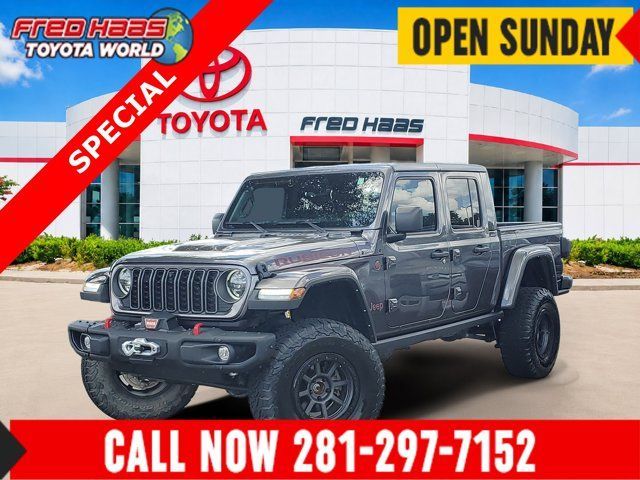 Used 2024 Jeep Gladiator