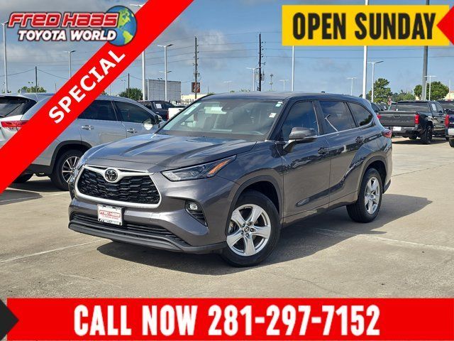 Used 2023 Toyota Highlander
