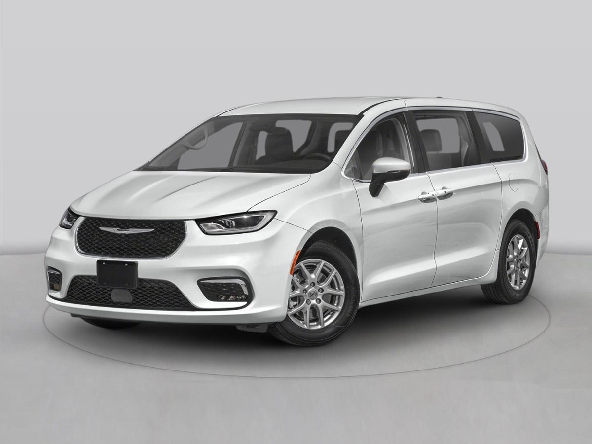 Used 2023 Chrysler Pacifica