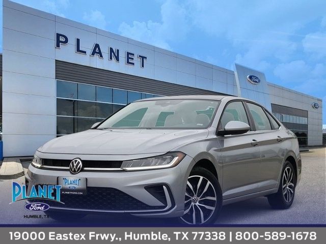 Used 2025 Volkswagen Jetta