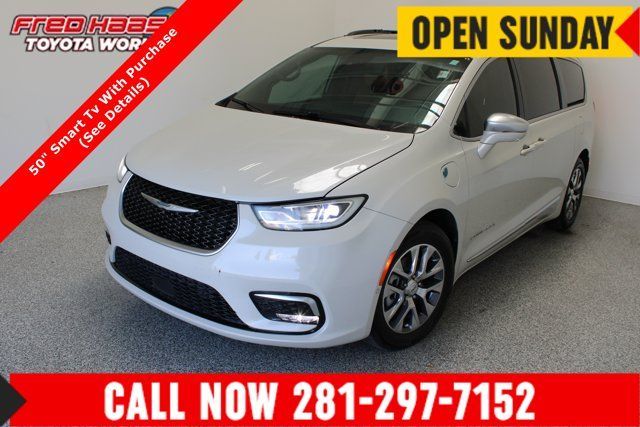 Used 2021 Chrysler Pacifica