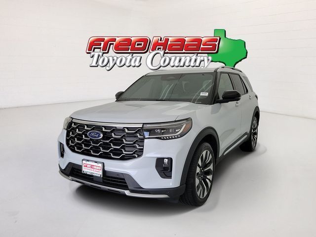 Used 2025 Ford Explorer