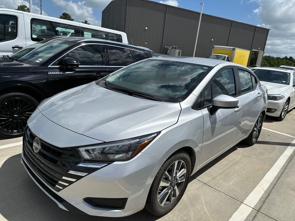 Used 2025 Nissan Versa