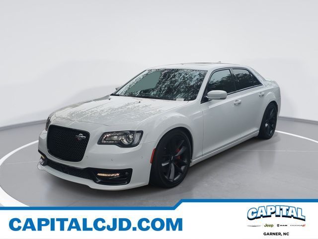 Used 2023 Chrysler 300