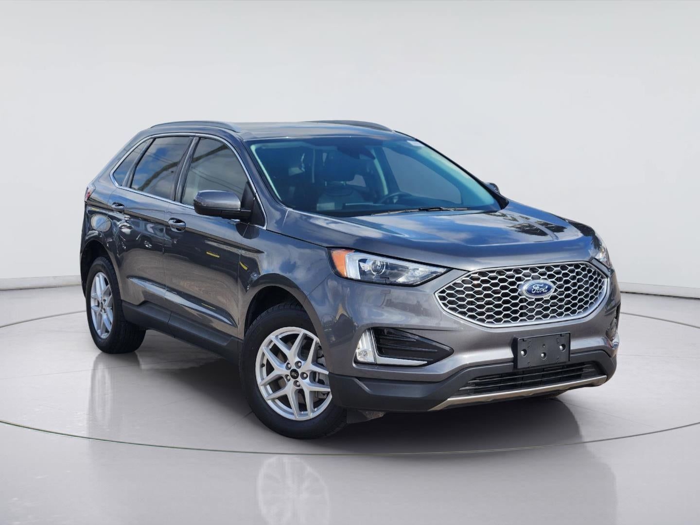 Used 2024 Ford Edge