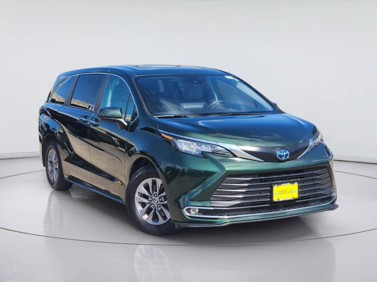 Used 2022 Toyota Sienna
