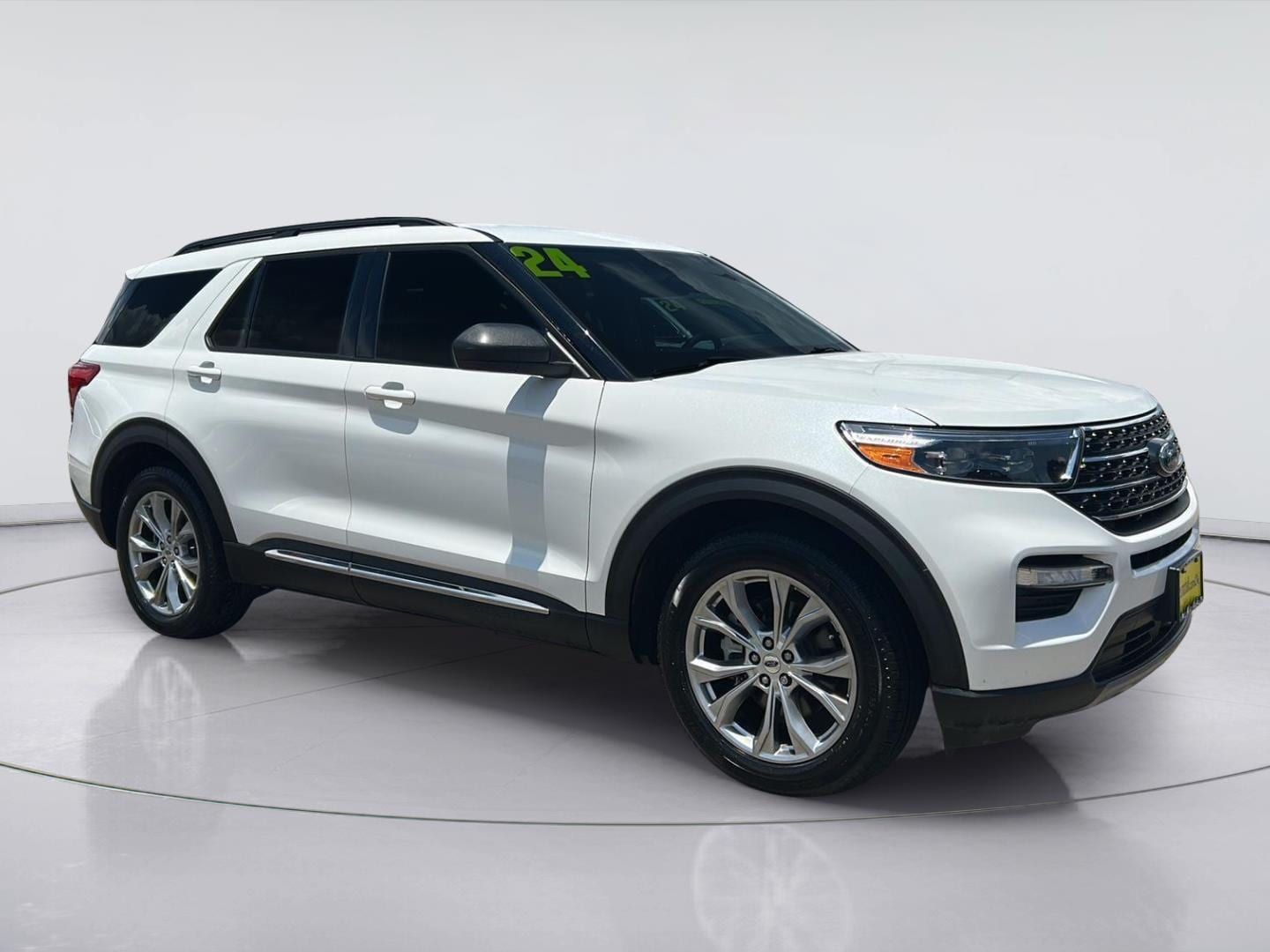 Used 2024 Ford Explorer