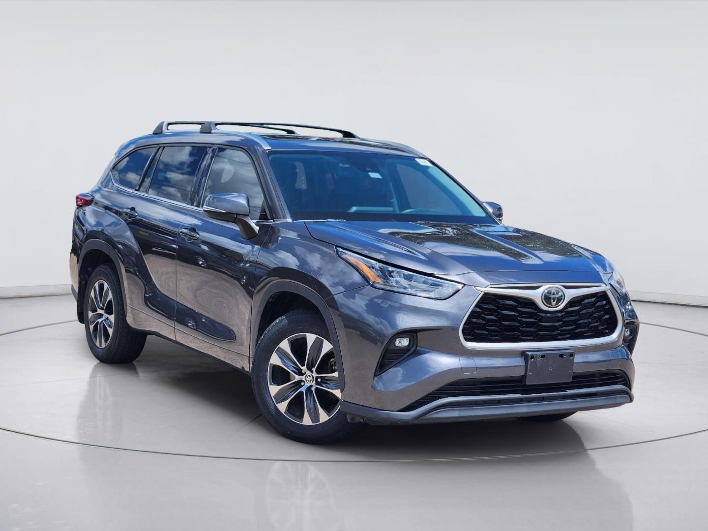 Used 2020 Toyota Highlander
