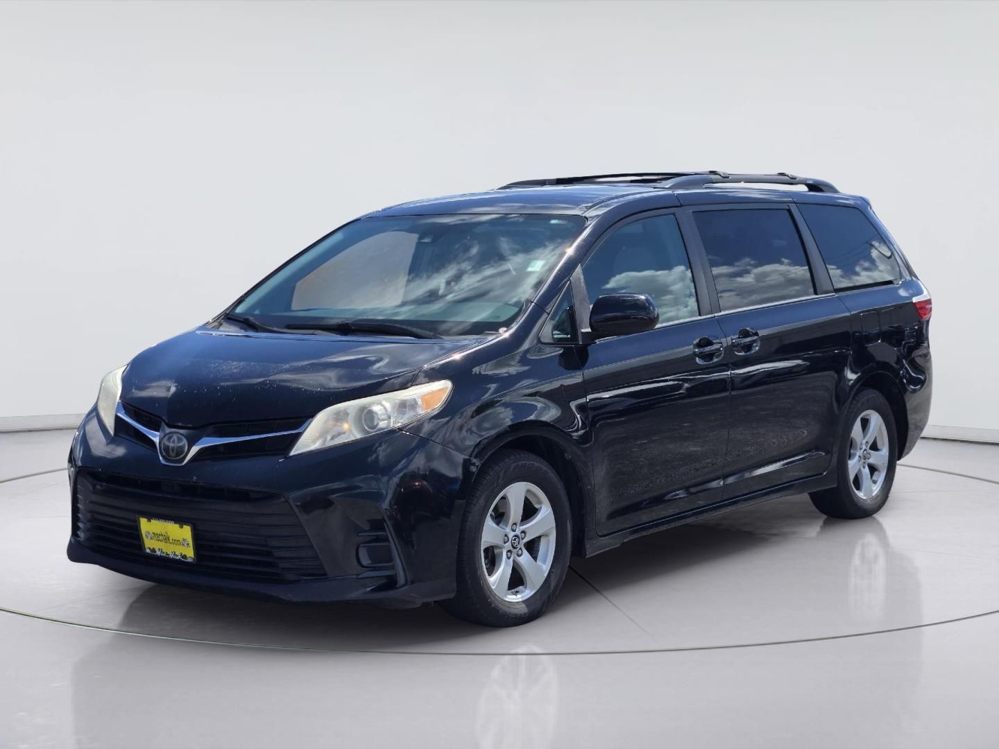 Used 2018 Toyota Sienna
