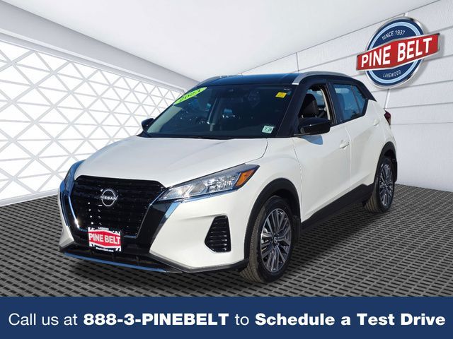 Used 2023 Nissan Kicks