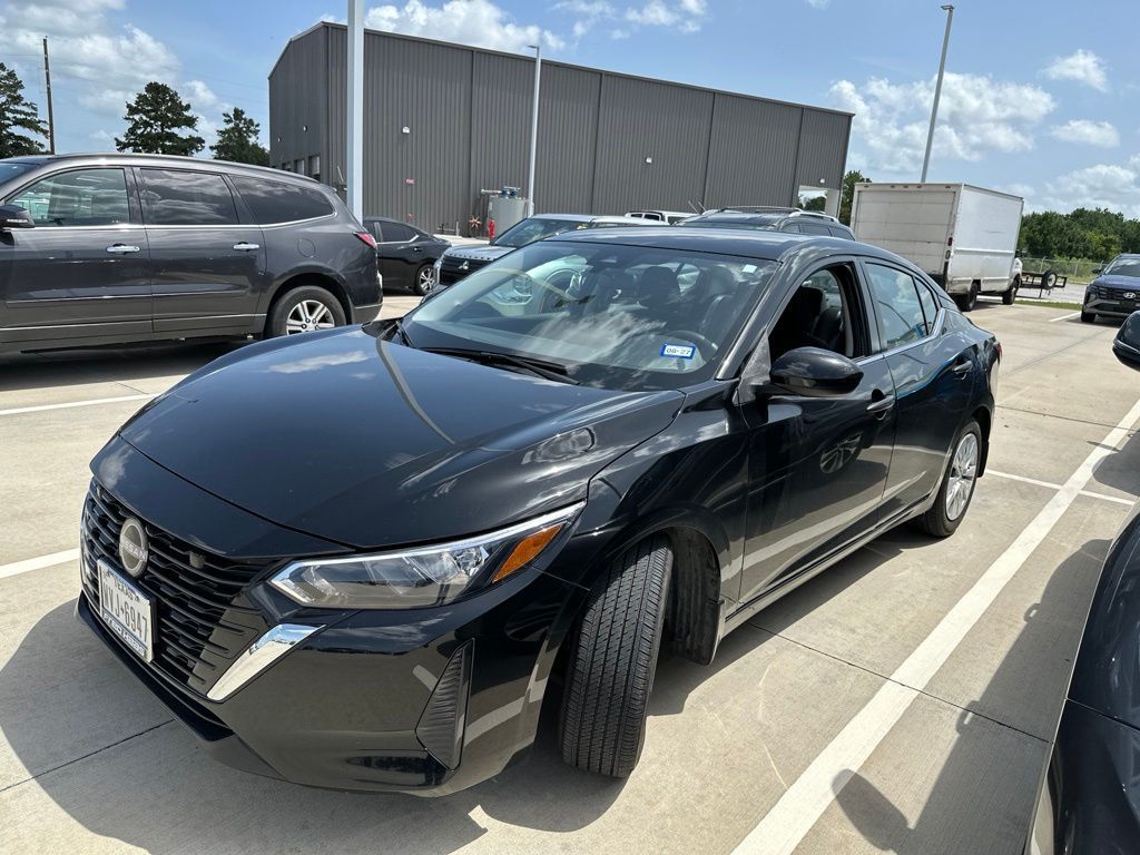 Used 2025 Nissan Sentra