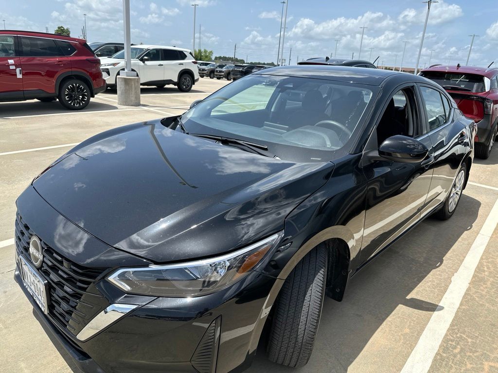 Used 2025 Nissan Sentra
