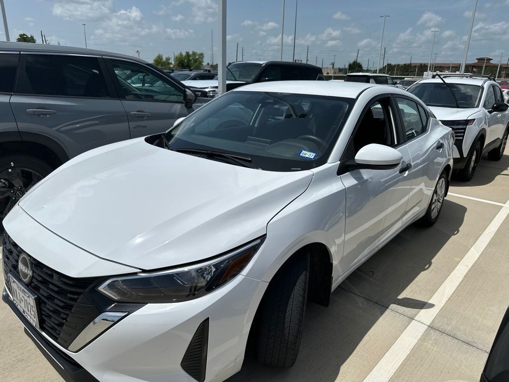 Used 2025 Nissan Sentra