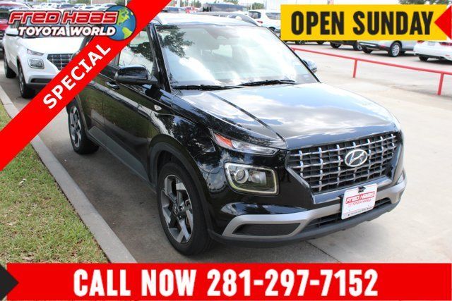 Used 2025 Hyundai Venue