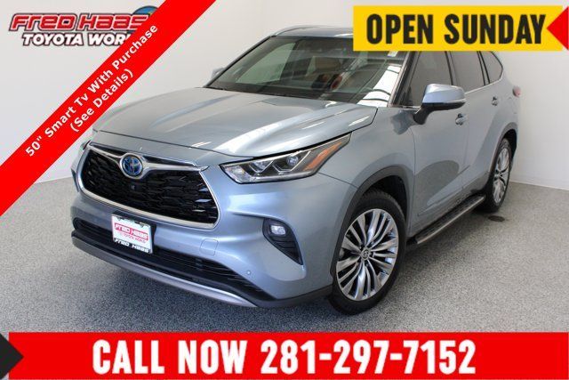 Used 2022 Toyota Highlander